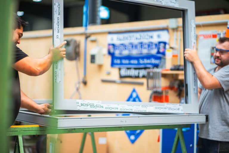 Heiming Fenster und Türen in Raesfeld | Karriere als ✔ Metallbauer FR Konstruktionstechnik ✔ Monteure für Bauelemente ✔ Produktion ✔ Montage